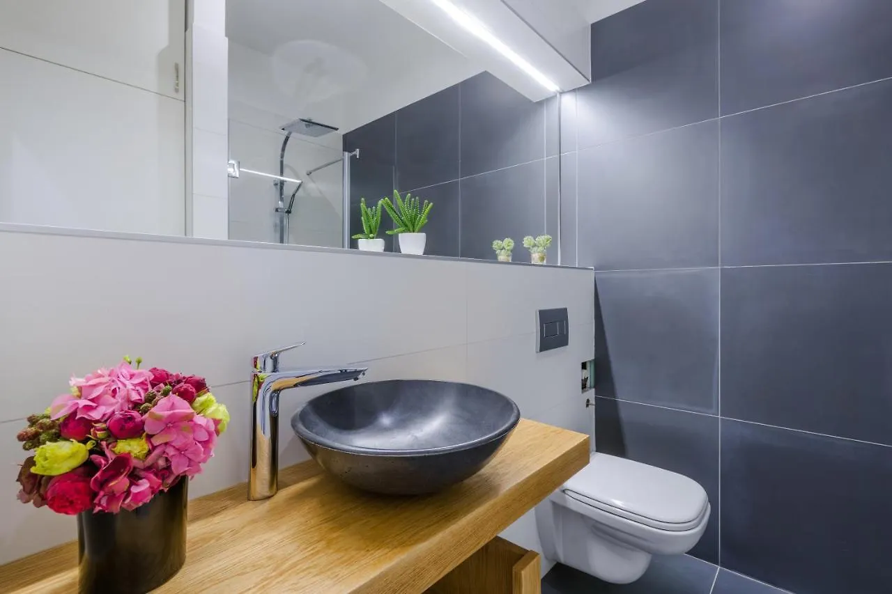 Amber / Navy Design Apartments With A/C Budapest 0*,