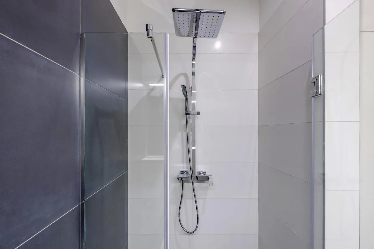 Amber / Navy Design Apartments With A/C Budapest
