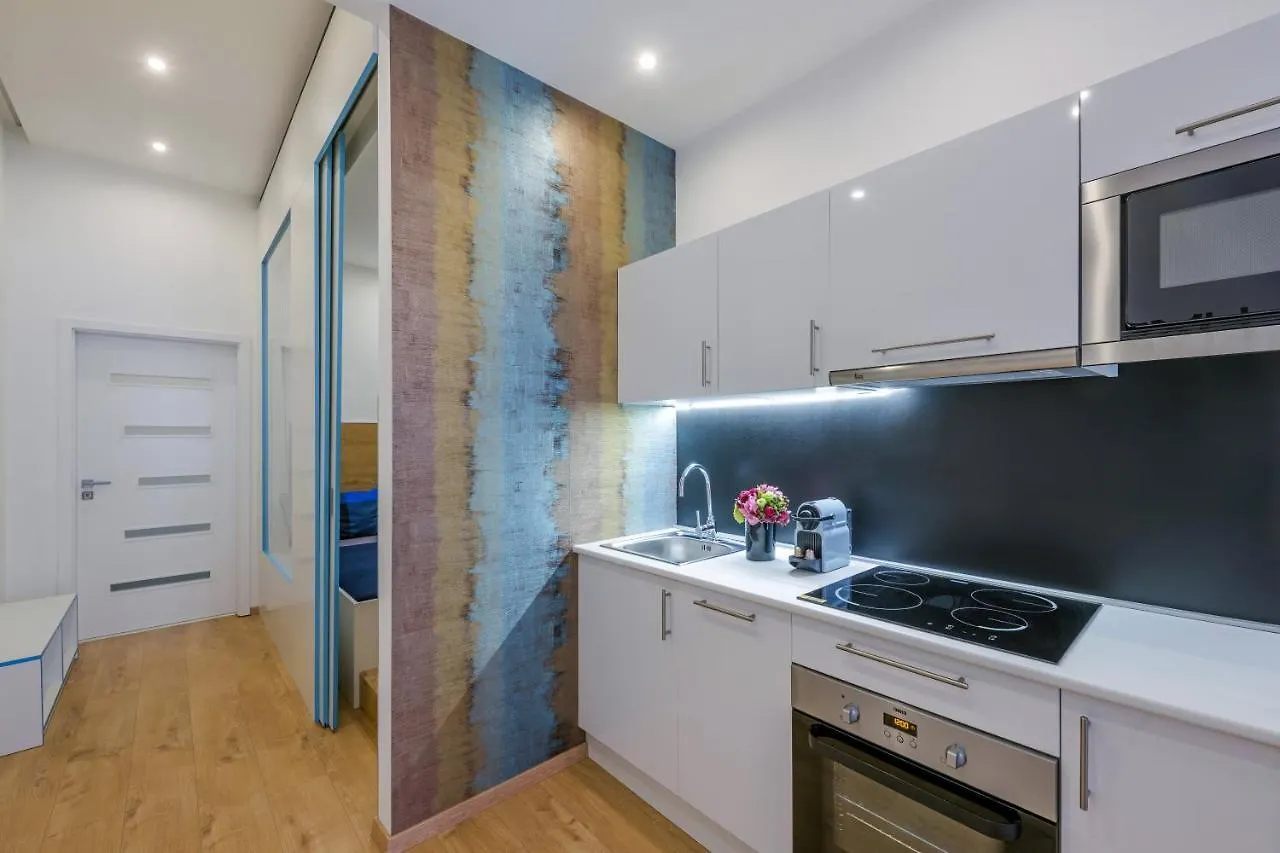Amber / Navy Design Apartments With A/C Будапешт