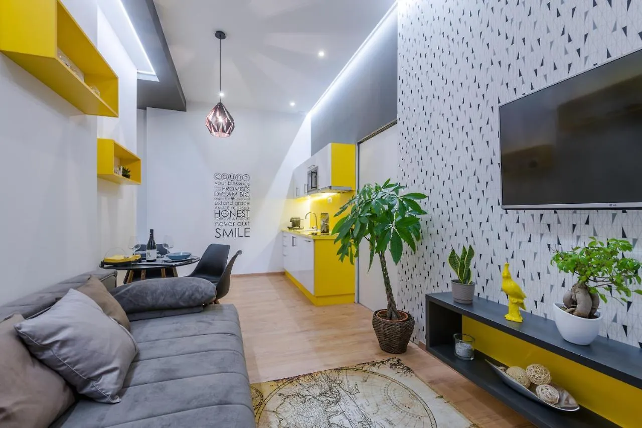 Amber / Navy Design Apartments With A/C Будапешт Венгрия